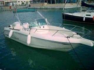 Alquiler de barco en el Puerto Viejo 